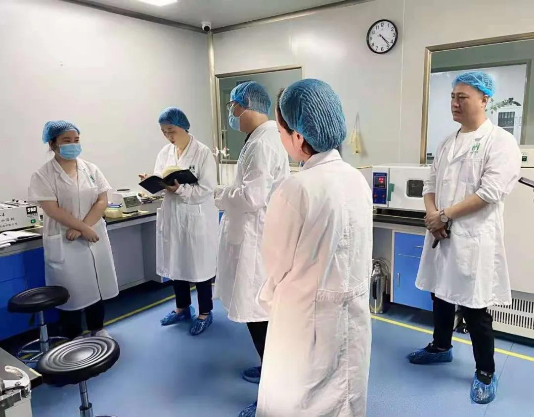 和合快讯 | 郑州市市场监督管理局食品生产监管处处长周芳一行 莅临和合生物调研